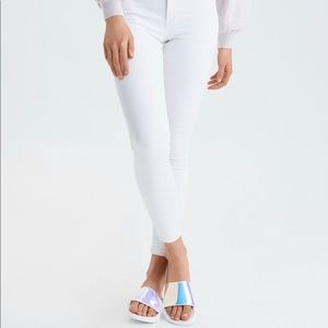 American Eagle High Rise White Jean Size: 12L